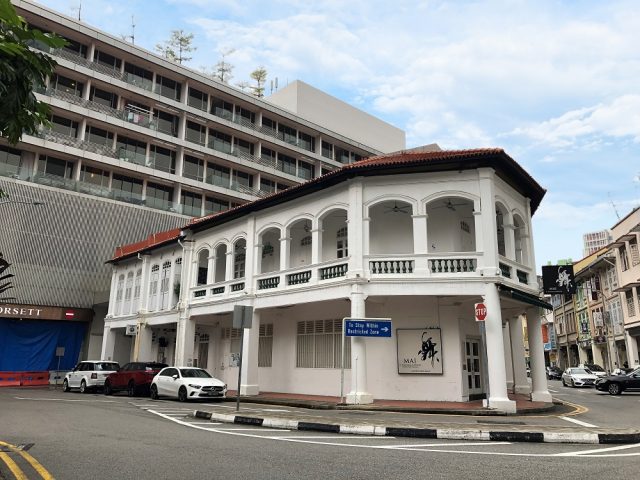 Freehold adjoining shophouses